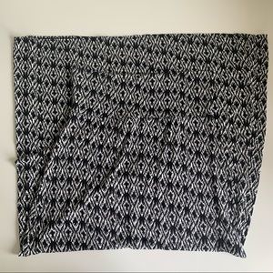 3/$15 Max Studio Pull On Maxi Skirt